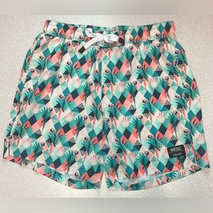 Wesc Men’s Swim Trunks Size Medium Green Coral Tropical Geometric Birds